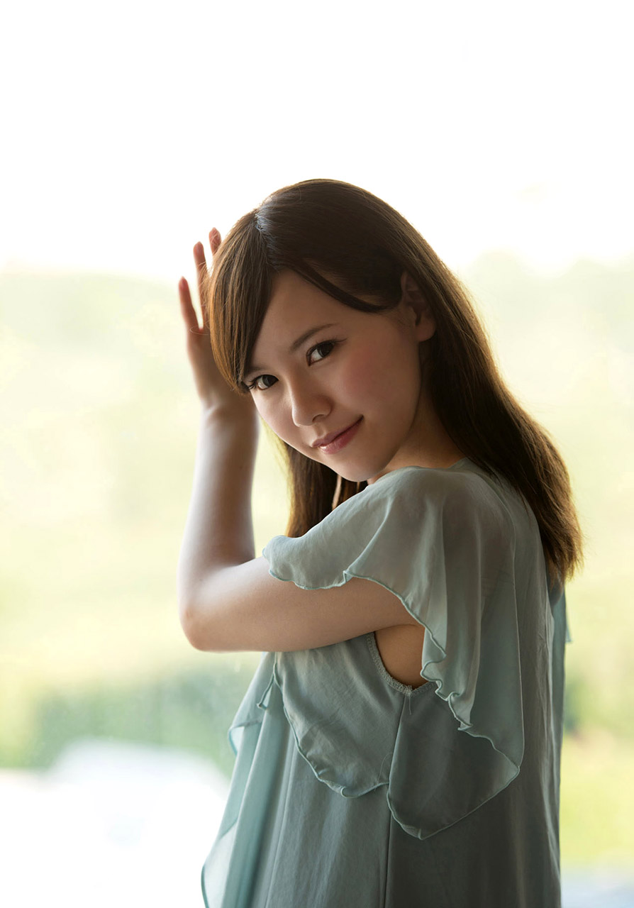 上原結衣第69張寫真
