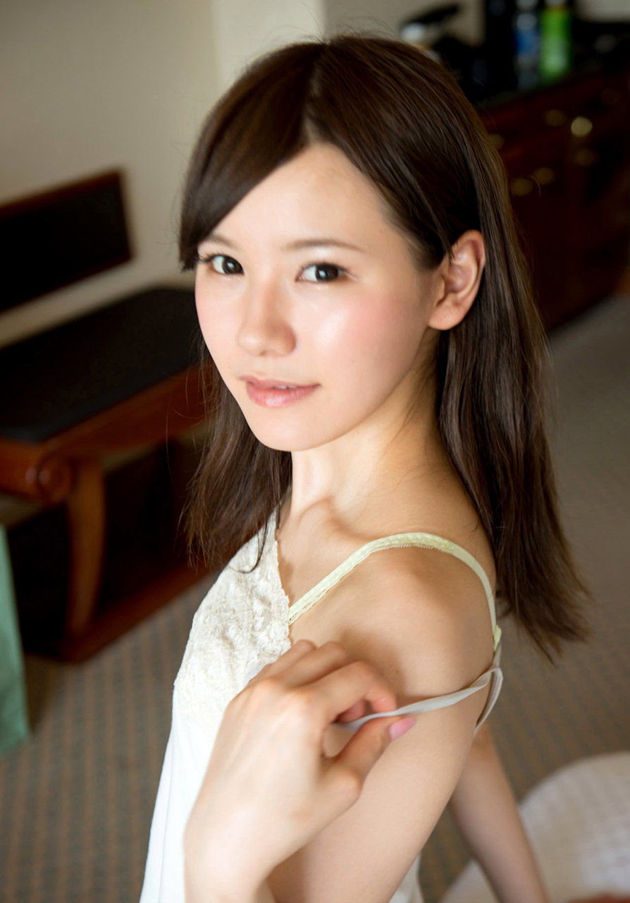 上原結衣第87張寫真