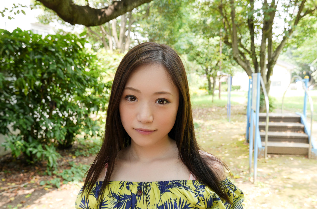 濑奈真绪第209張寫真