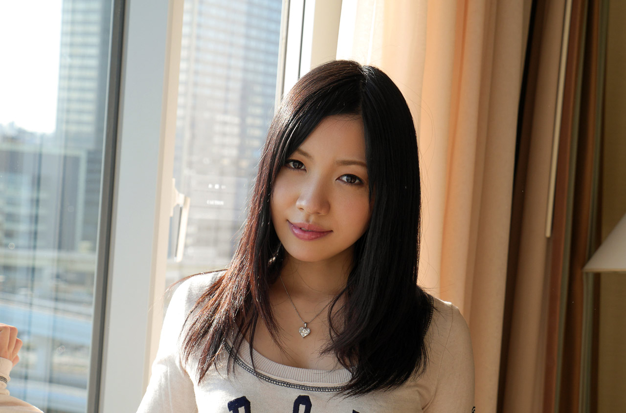 美波愛梨第20張寫真