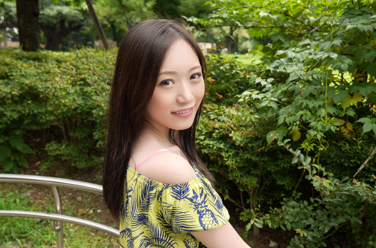 濑奈真绪第213張寫真