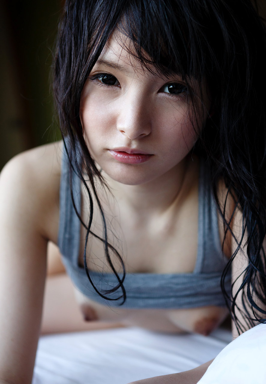 坂咲美穗封面照片寫真