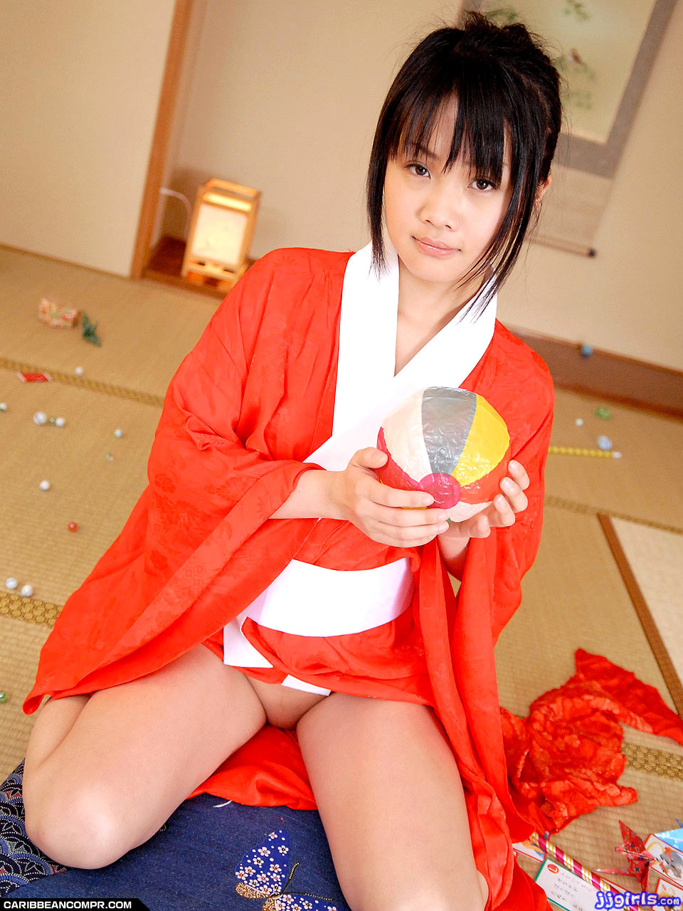 新城里美第76張寫真