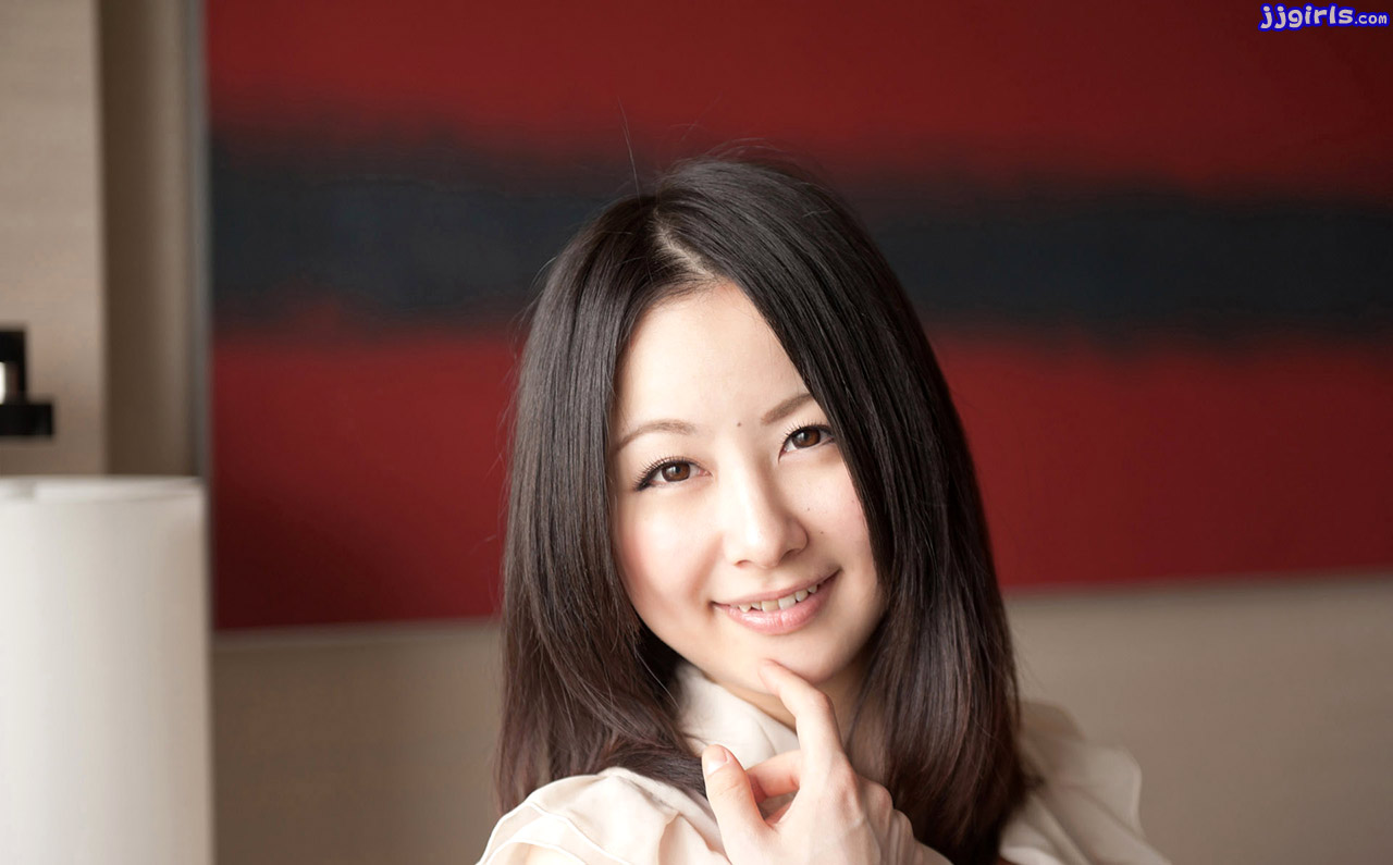 岩佐步美第34張寫真