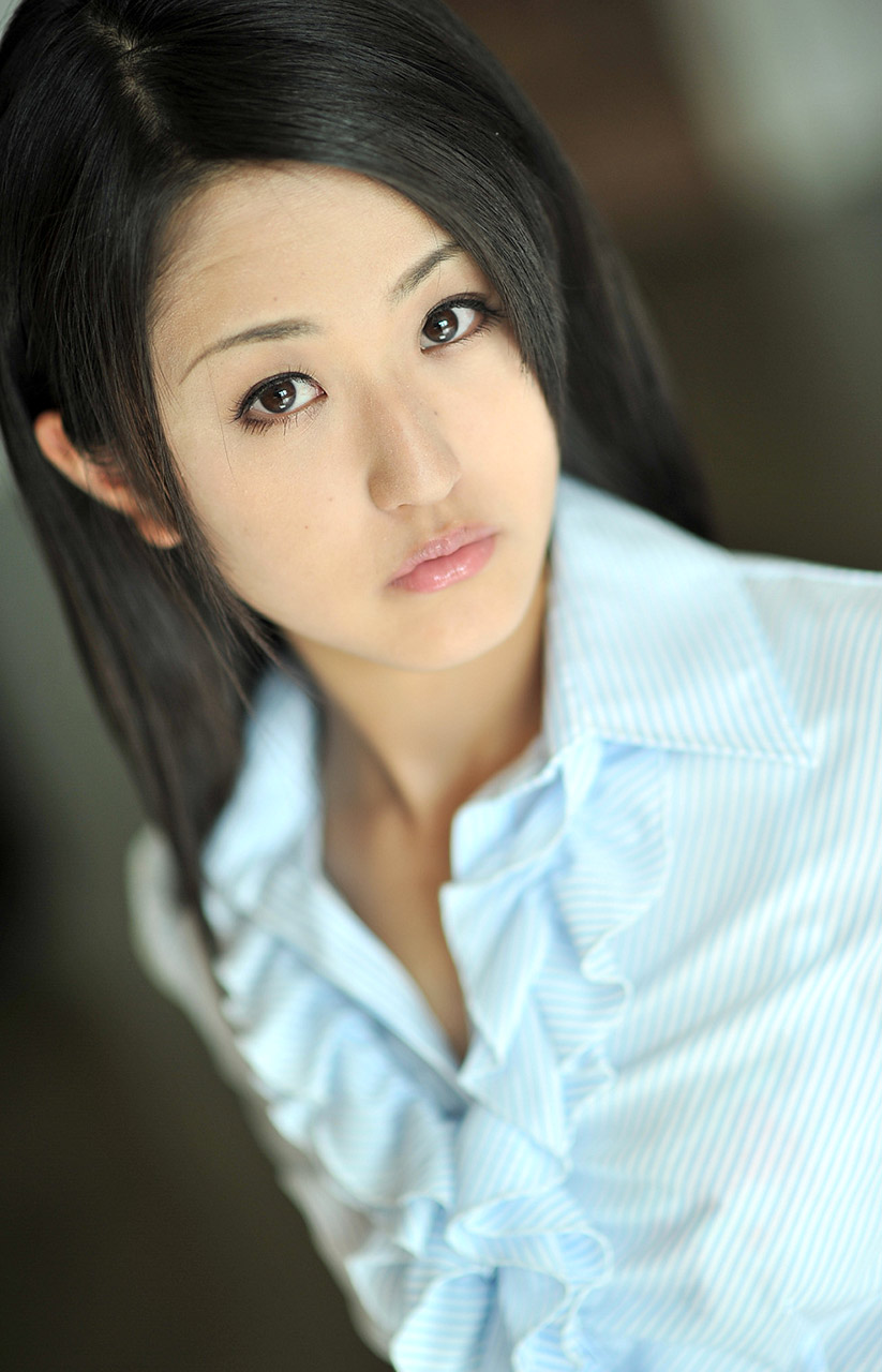 若菜亜衣第236張寫真
