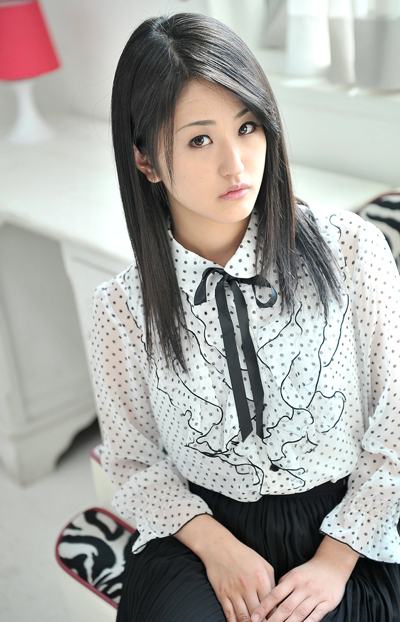 若菜亜衣第298張寫真