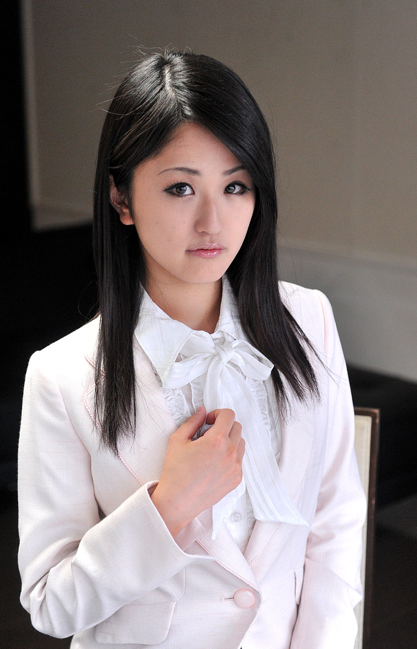 若菜亜衣第51張寫真