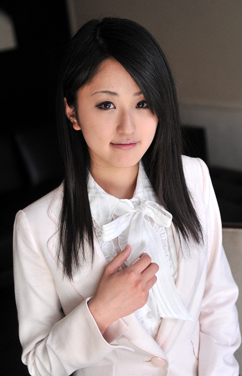若菜亜衣第56張寫真