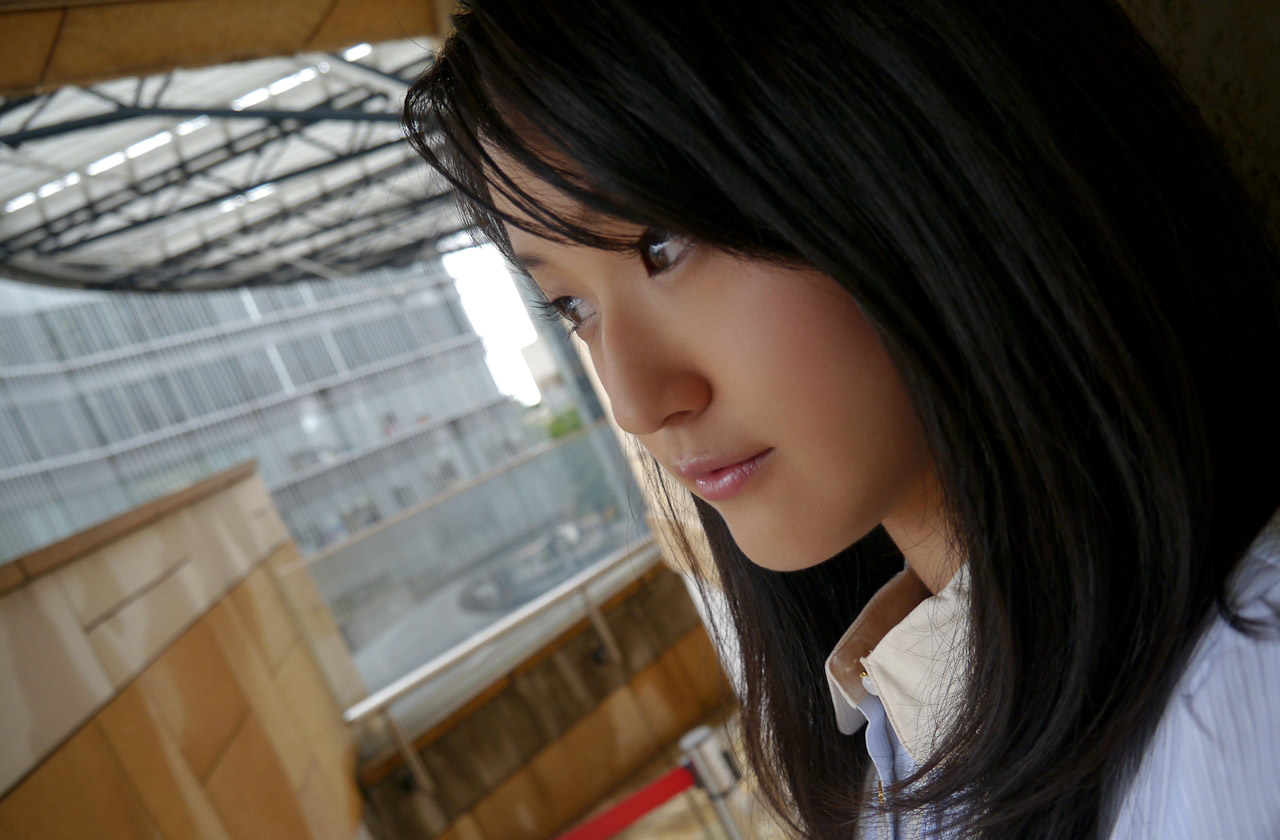 若菜亜衣第18張寫真