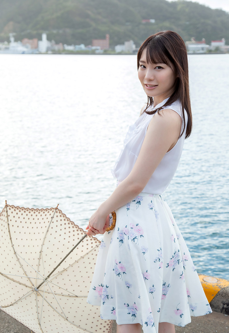 鈴村愛里第891張寫真