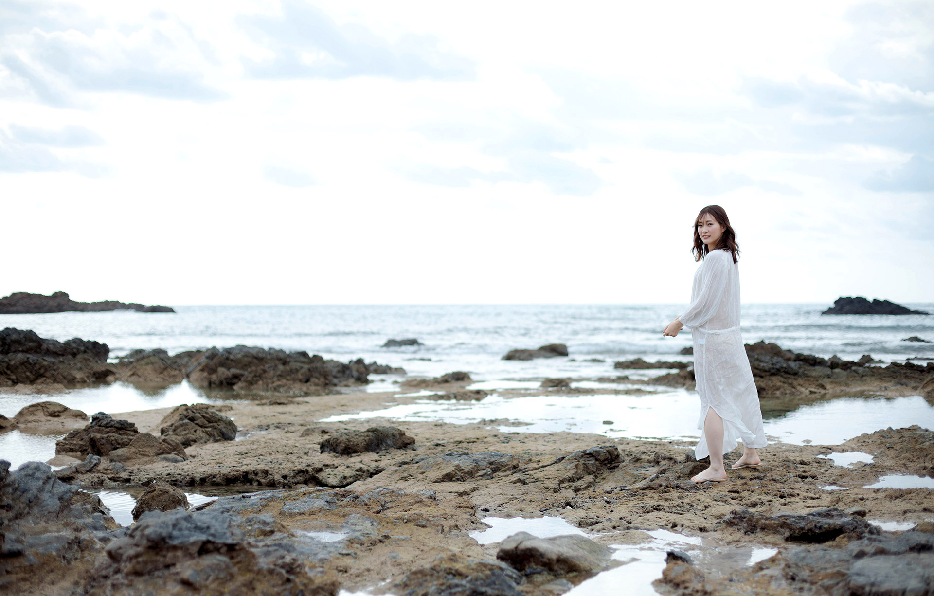 美谷朱里第48張寫真