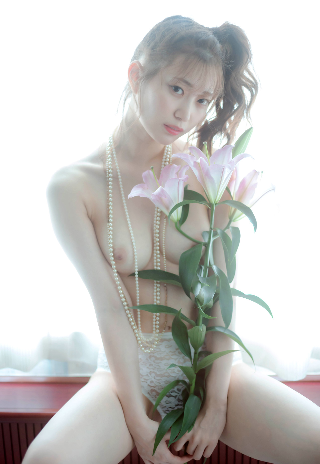 美谷朱里第74張寫真