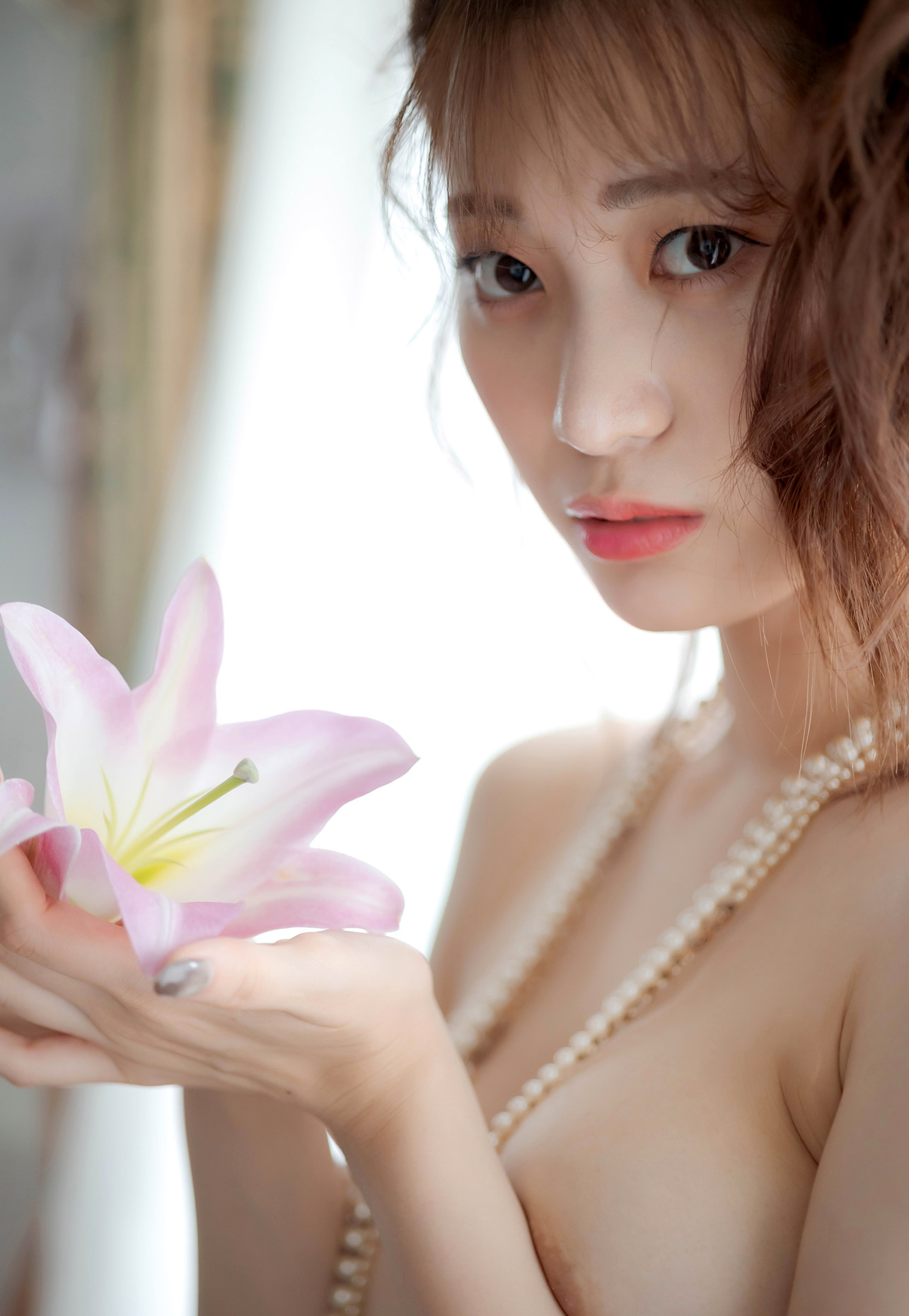 美谷朱里第70張寫真