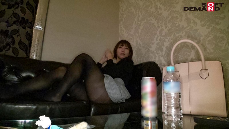 STKO-003 SOD酒場記錄：送喝醉了的阿部乃美久回家后 會發生什麽事?的劇照14
