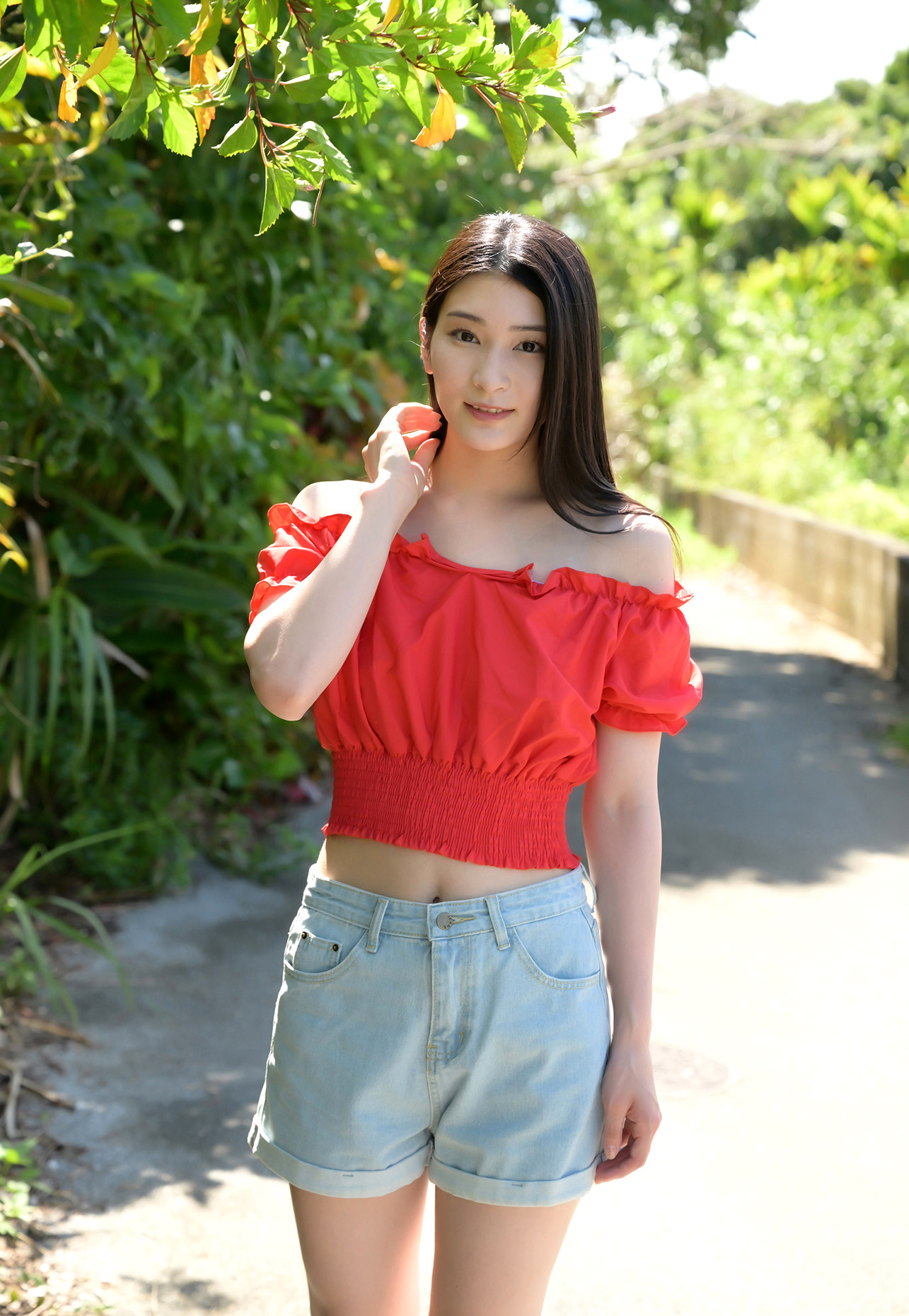 本庄鈴第609張寫真