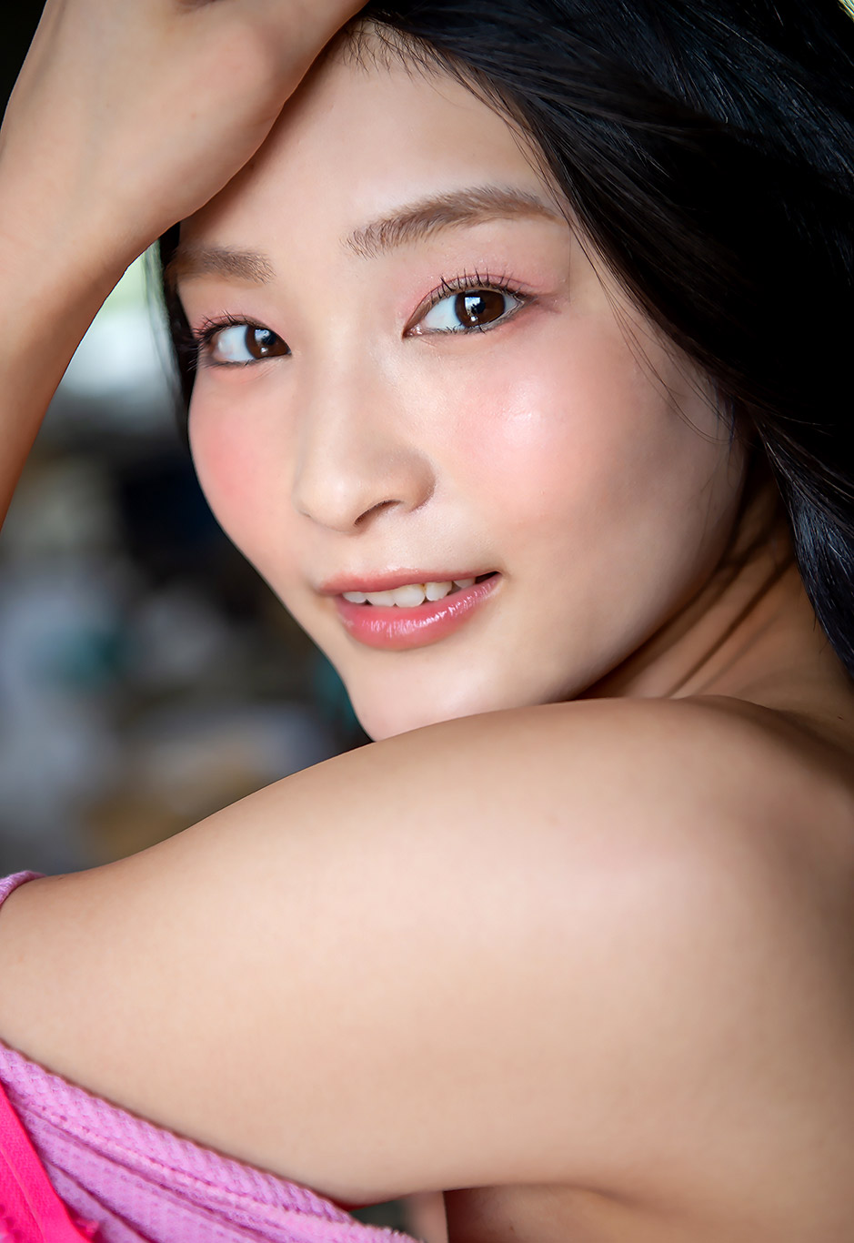 本庄鈴第57張寫真