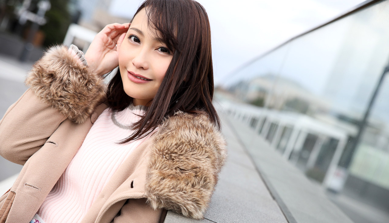 愛瀬るか第24張寫真