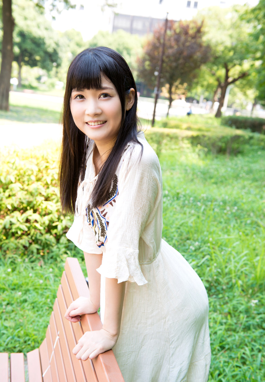 山井鈴香第3張寫真