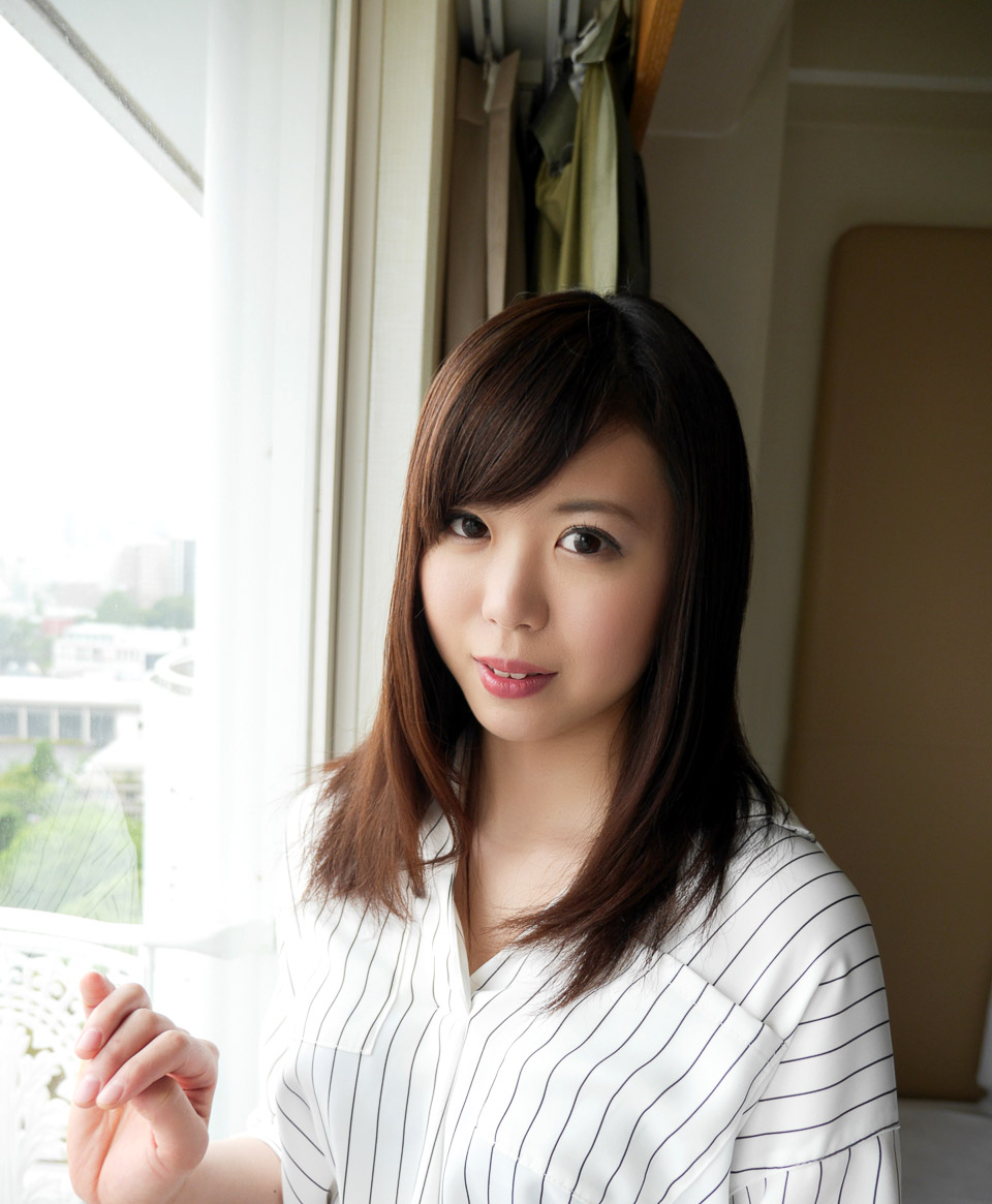 宮村菜菜子第2張寫真
