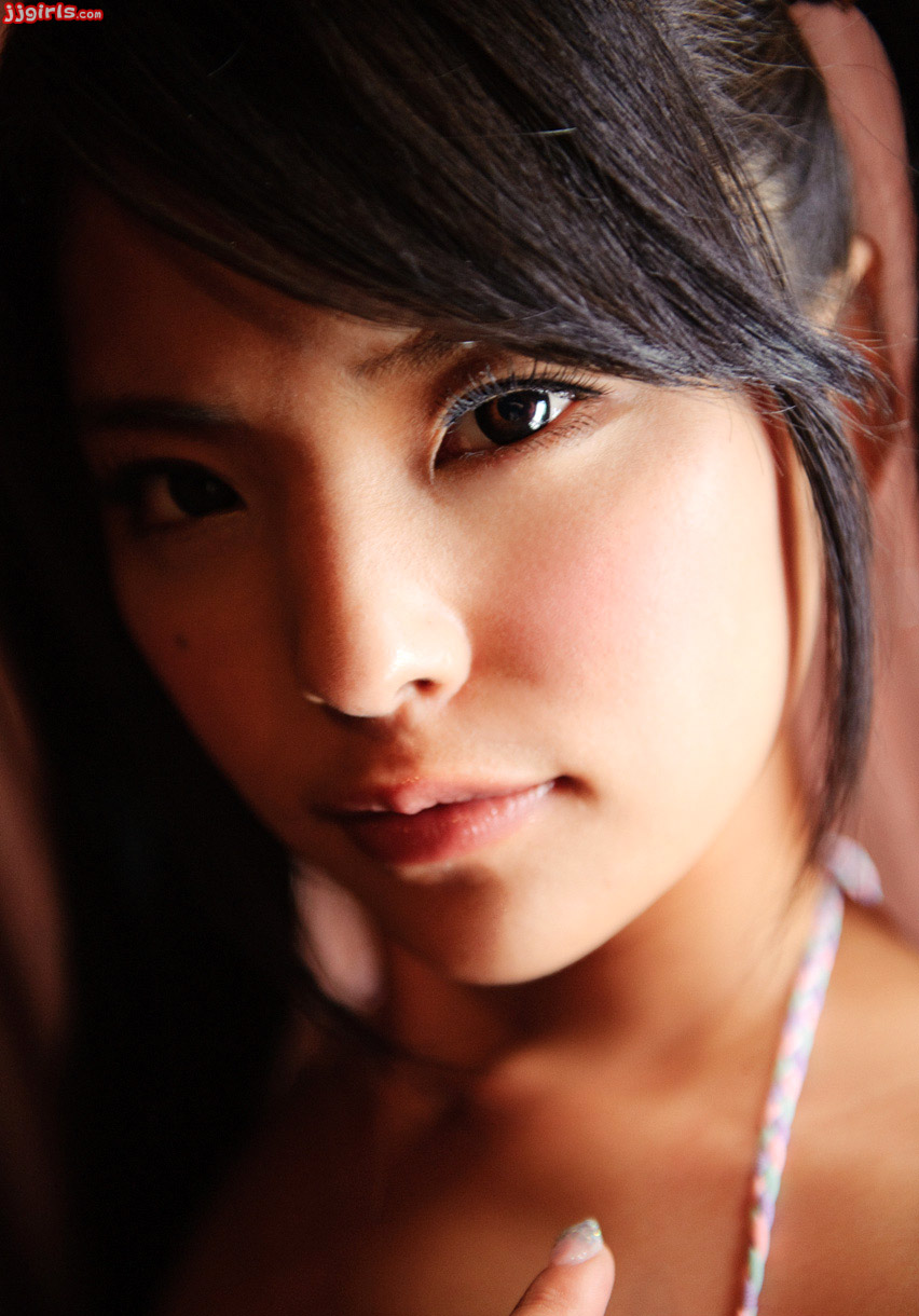 片桐襟裏奈