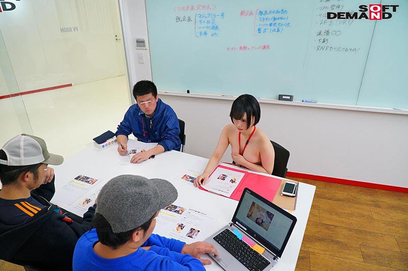 SDJS-059 全裸上班1週克服羞恥心！比前兩次更加成長的淺井心晴公開羞恥性愛 的劇照13