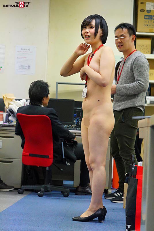 SDJS-059 全裸上班1週克服羞恥心！比前兩次更加成長的淺井心晴公開羞恥性愛 的劇照12