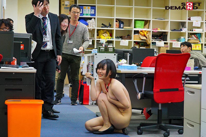 SDJS-059 全裸上班1週克服羞恥心！比前兩次更加成長的淺井心晴公開羞恥性愛 的劇照11