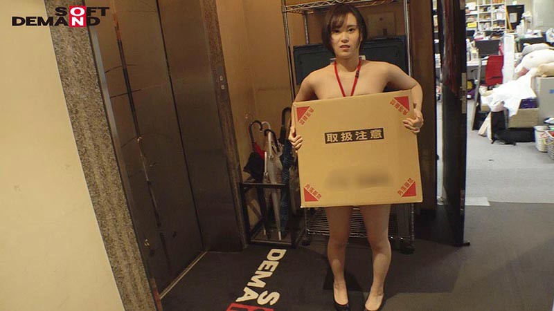 SDJS-059 全裸上班1週克服羞恥心！比前兩次更加成長的淺井心晴公開羞恥性愛 的劇照1