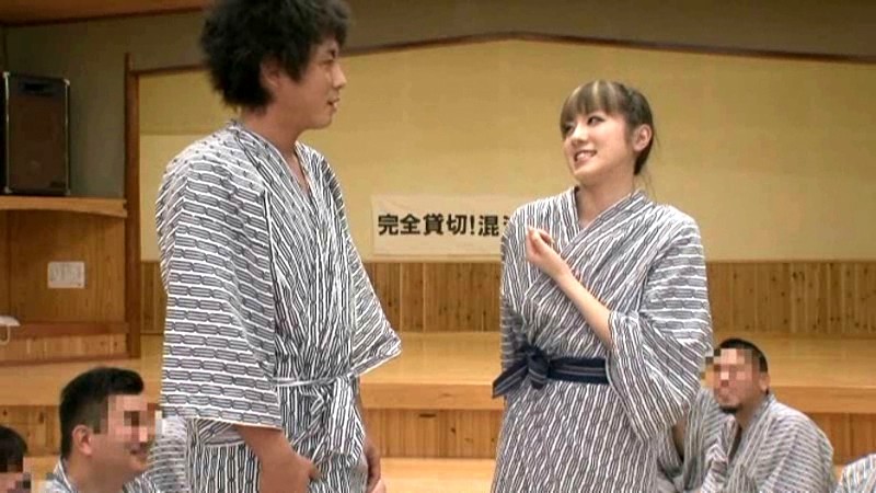 SERO-0025 我要跟秋月麗奈一起去！混浴露天巴士之旅的劇照14