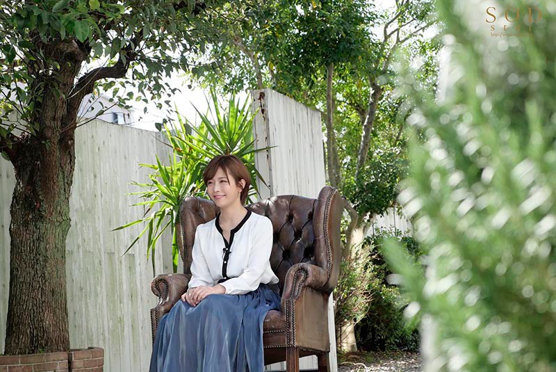 STARS-252 AV出演100片紀念！不間斷15P大亂交＆究極的1對1性愛！！  紗倉真菜 的劇照17