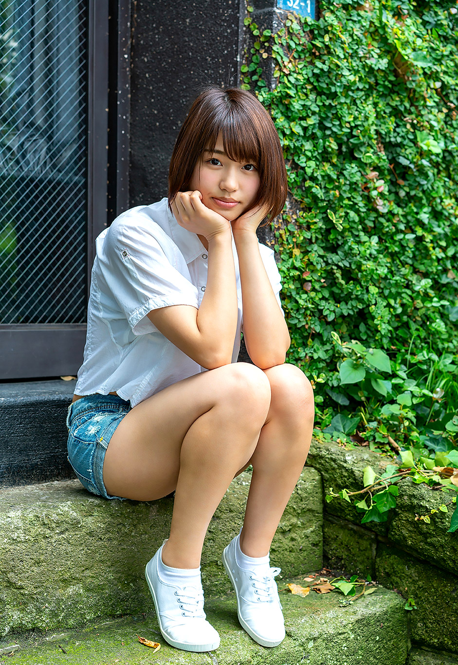 唯井真寻第196張寫真