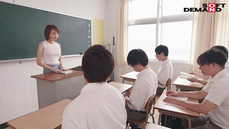 MSFH-032 暑假中在體育倉庫被監禁持續被學生輪姦的女教師 廣瀨里緒菜 的劇照6