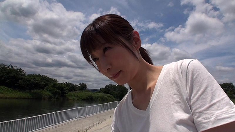 SDNM-061 4年沒幹砲的35歲清純妻下海給肏 佐佐木明希 的劇照20