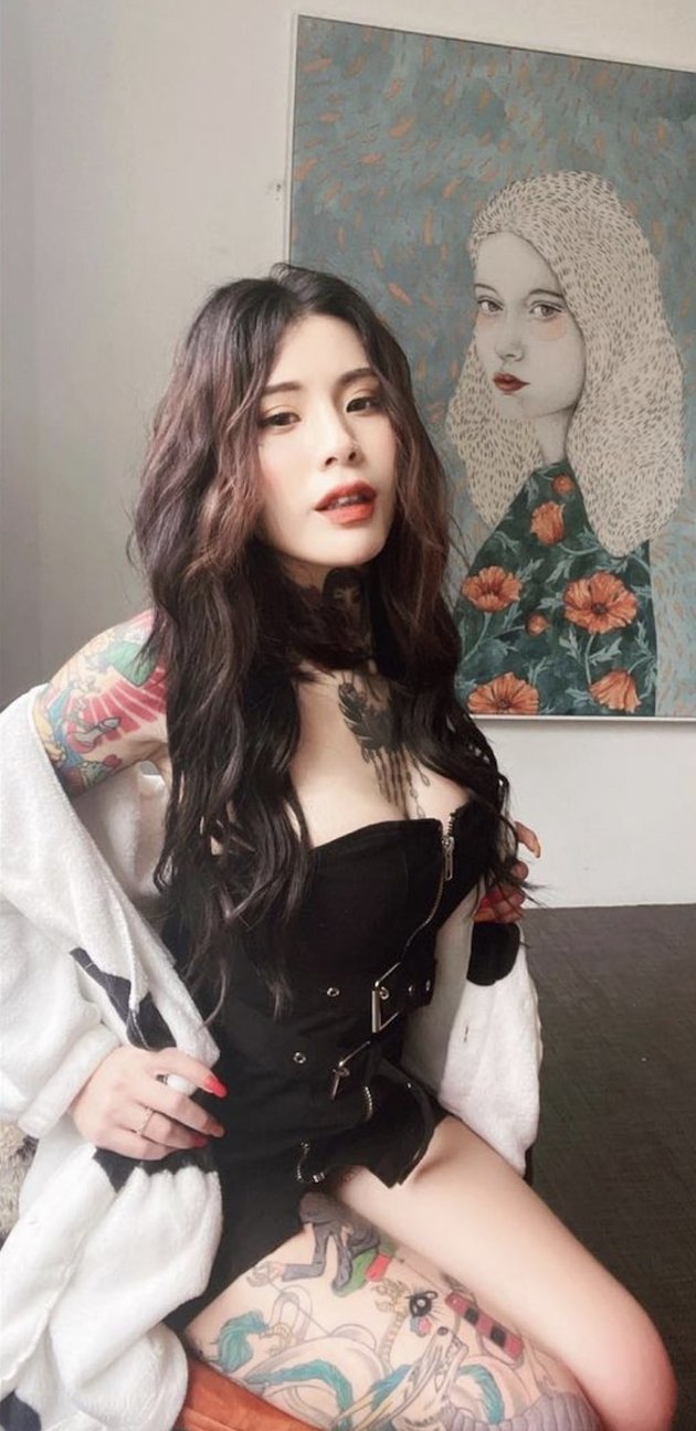 艾秋第18張寫真