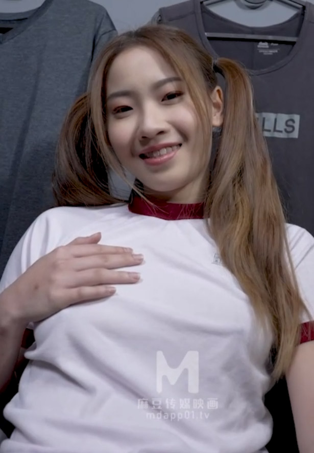 李曼妮封面照片寫真