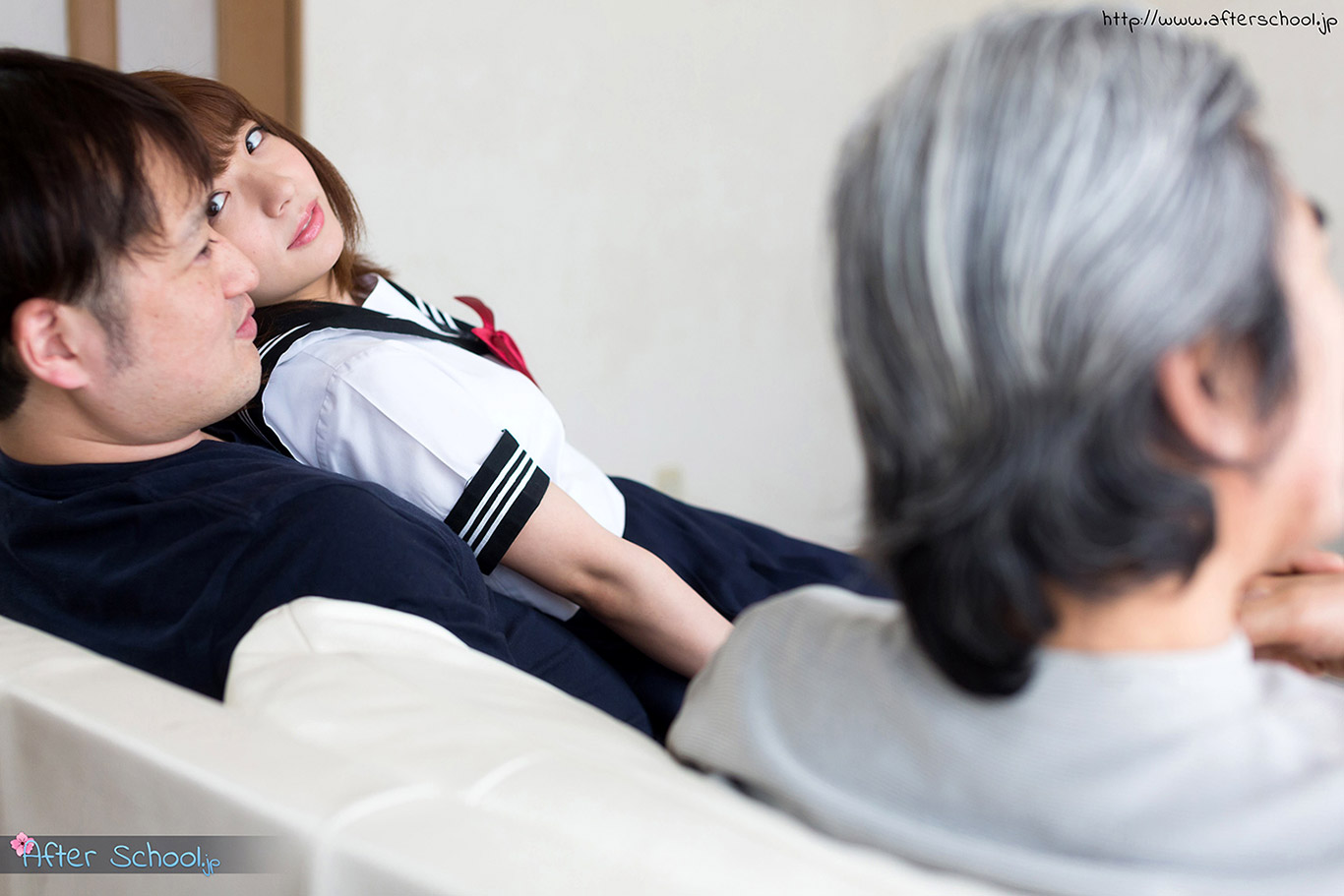 麻里梨夏第806張寫真