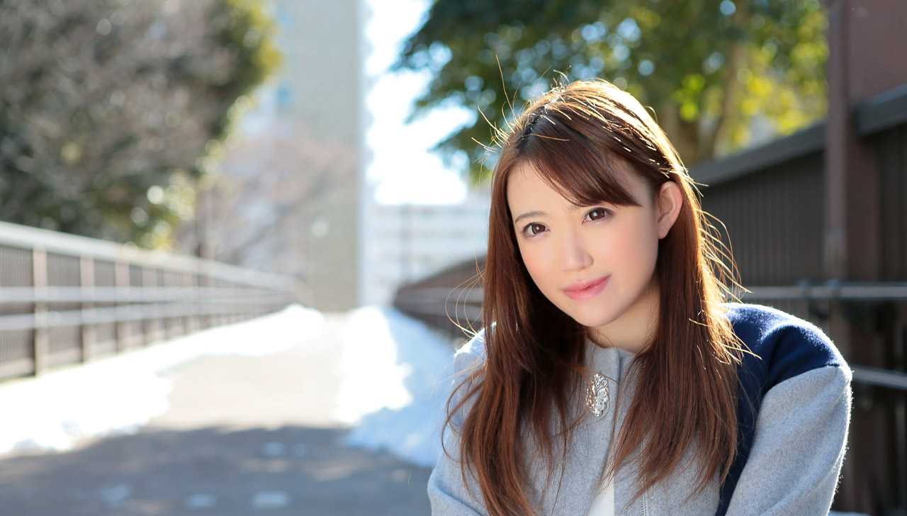 山岸詩織第3張寫真