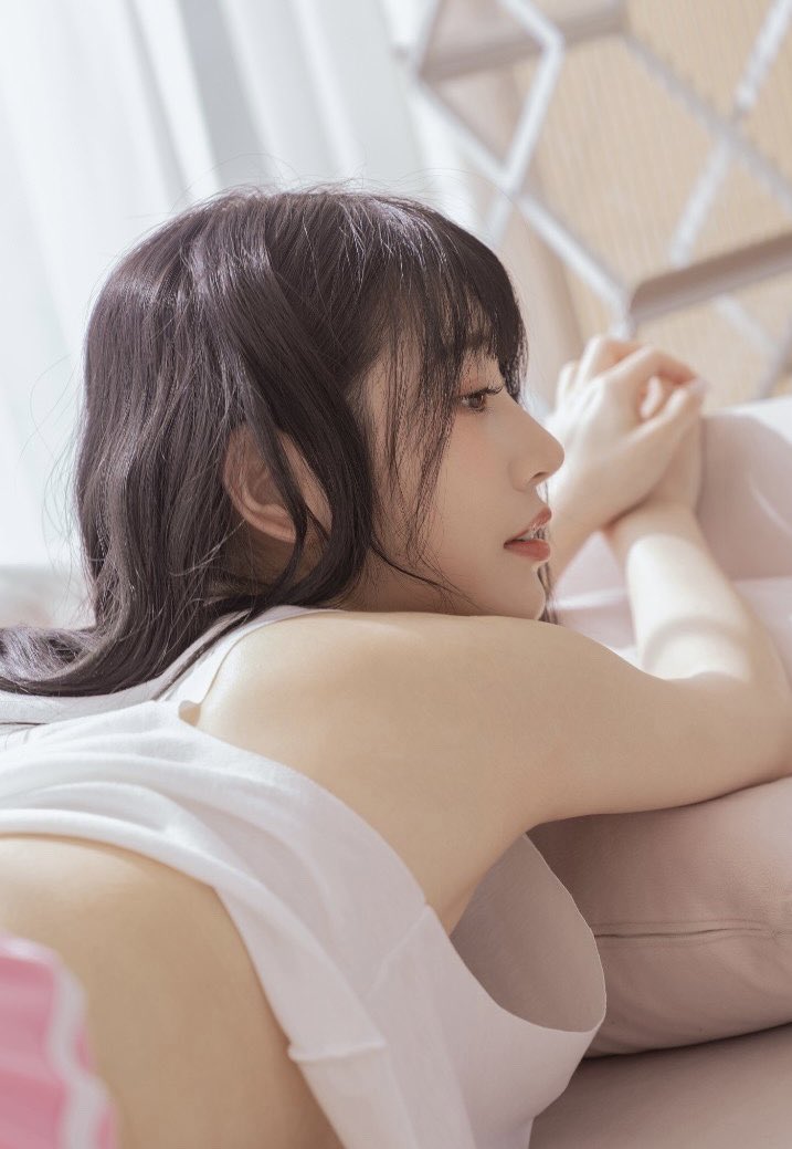 河北彩花第54張寫真