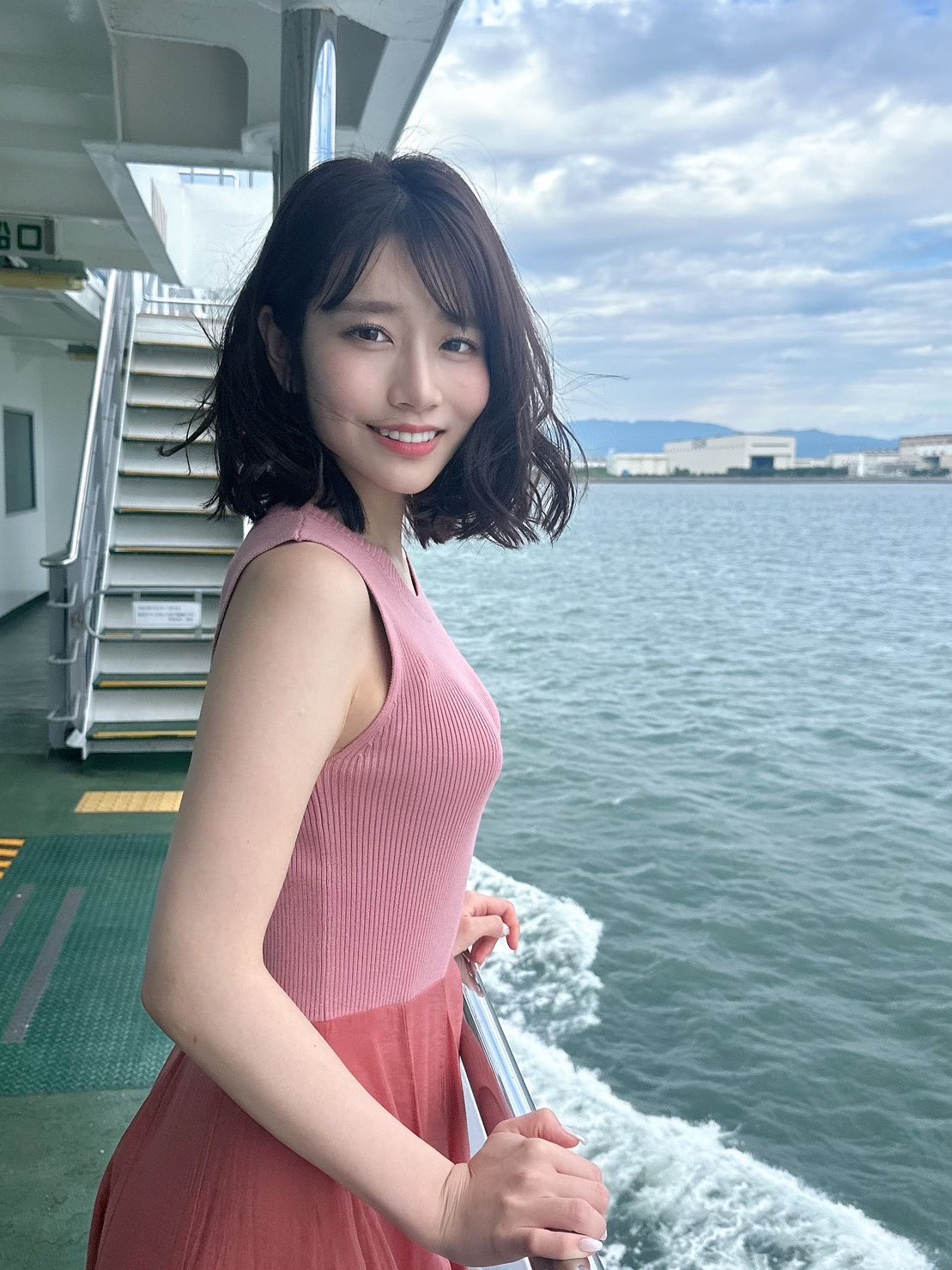 河北彩花第2張寫真