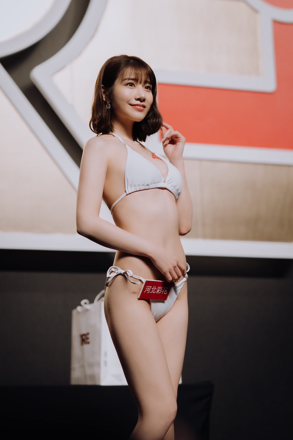 河北彩花第8張寫真
