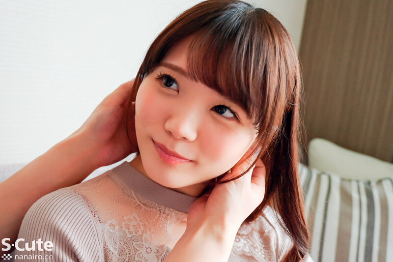 SQTE-494 好可愛的舌頭,嘴,陰部和乳房 好色美少女 的劇照14