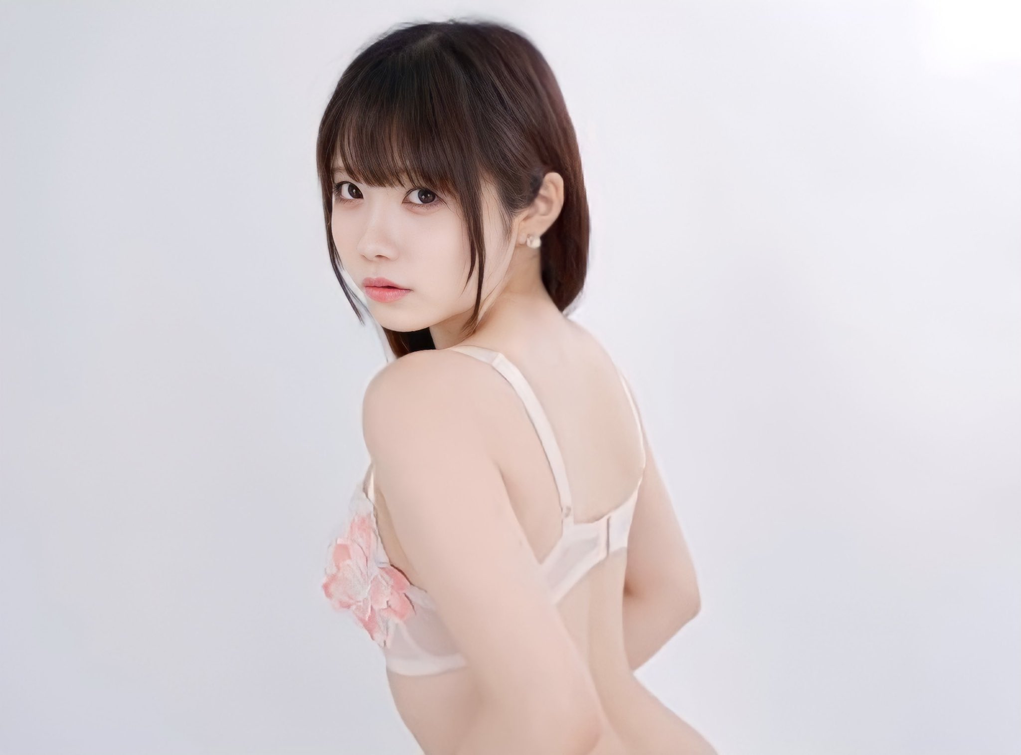 美澄玲衣第1張寫真