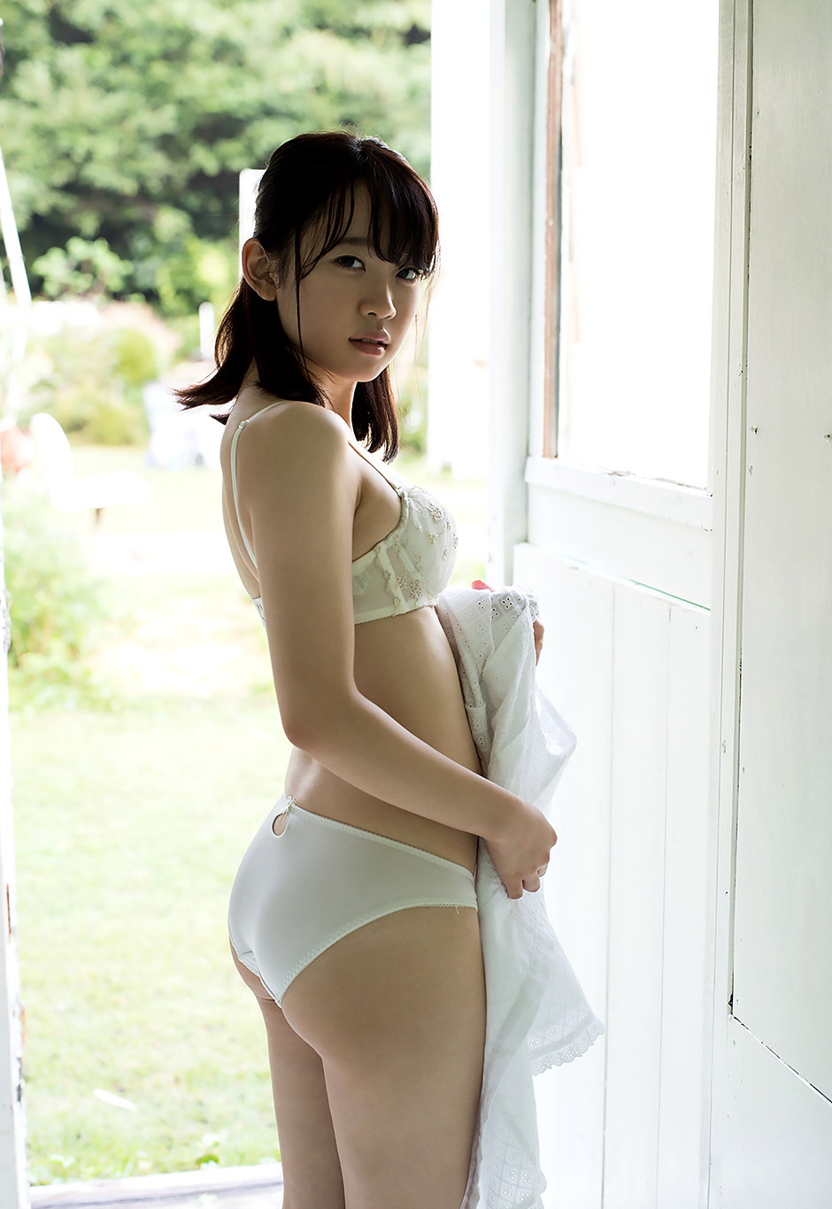 架乃由羅第13張寫真