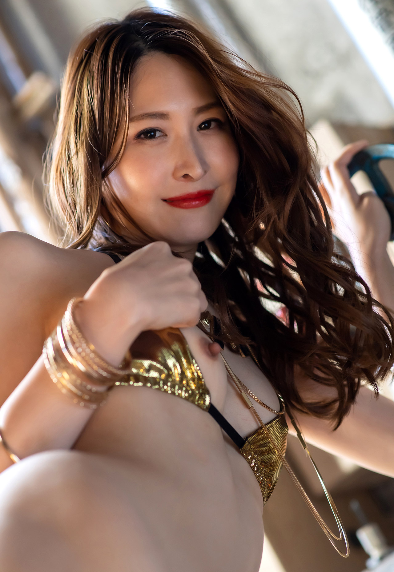 神彩美舞第135張寫真
