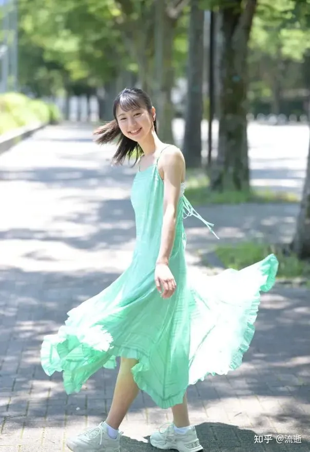 五芭第25張寫真