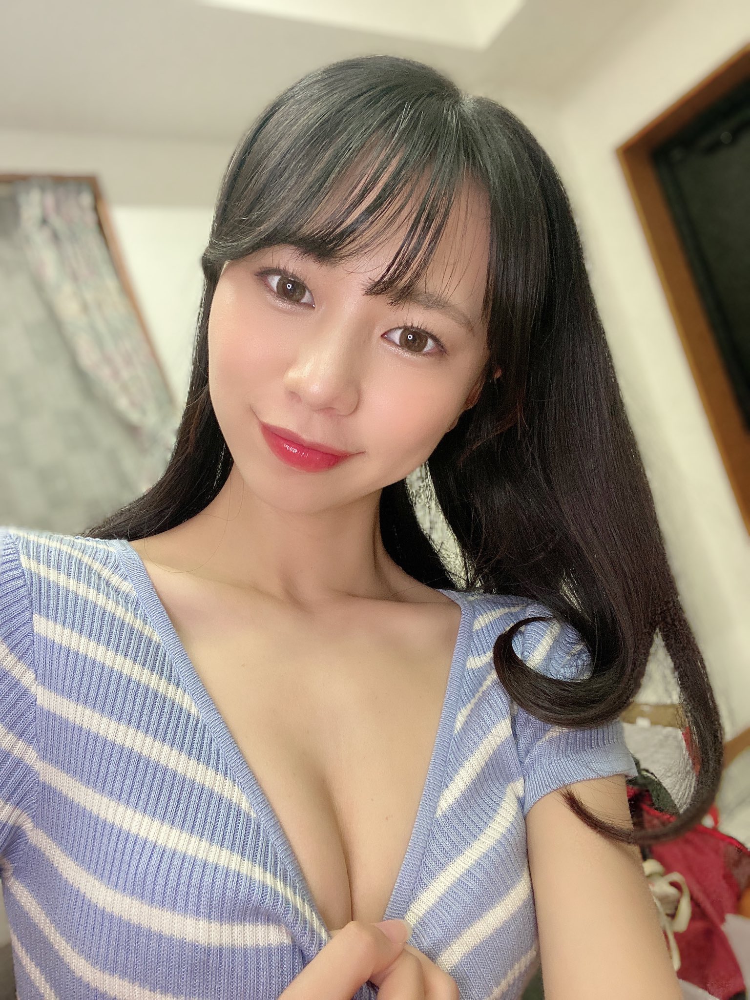 五芭第15張寫真