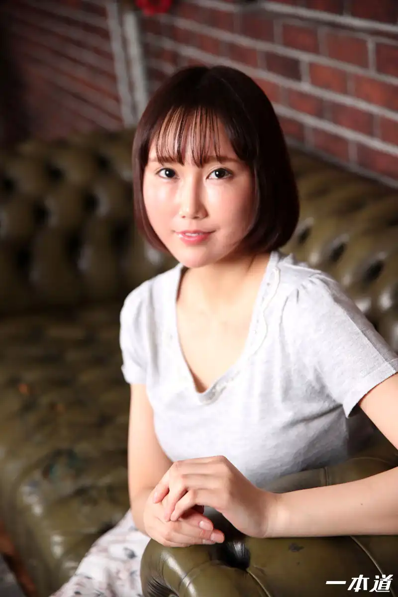 佐山優香第20張寫真