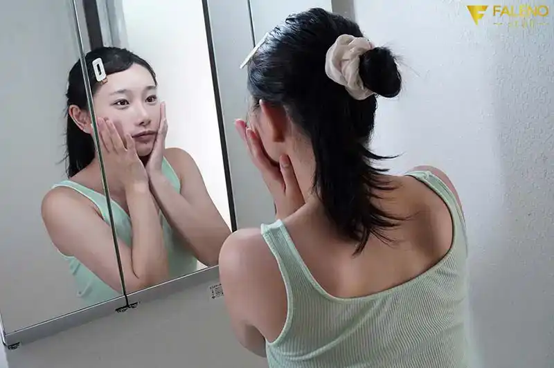 FSDSS-667 錯過了末班車，住在一個小女生家裡……我受不了她穿著無胸罩家居服的無意識挑釁，一直做愛到早上的劇照4
