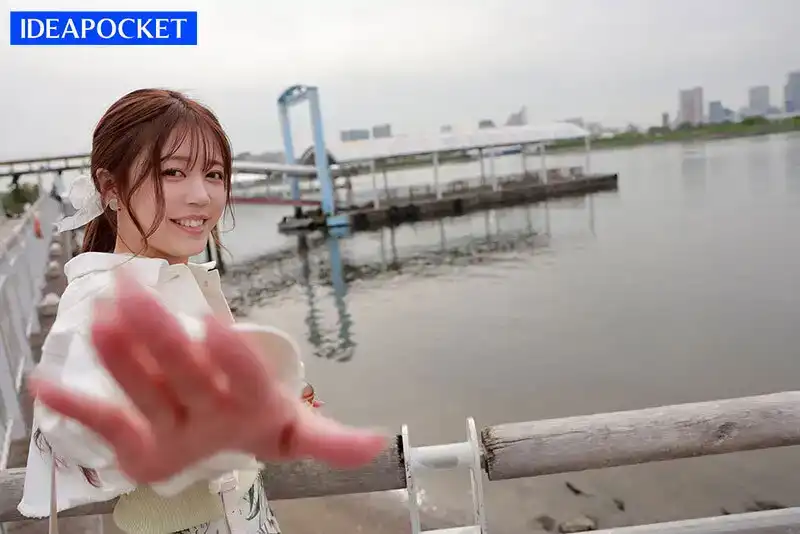 IPIT-043 逸材発掘 新人女優「彩乃せいら」令人興奮的第一場超激烈性愛 從早到晚根本停不下來的劇照12
