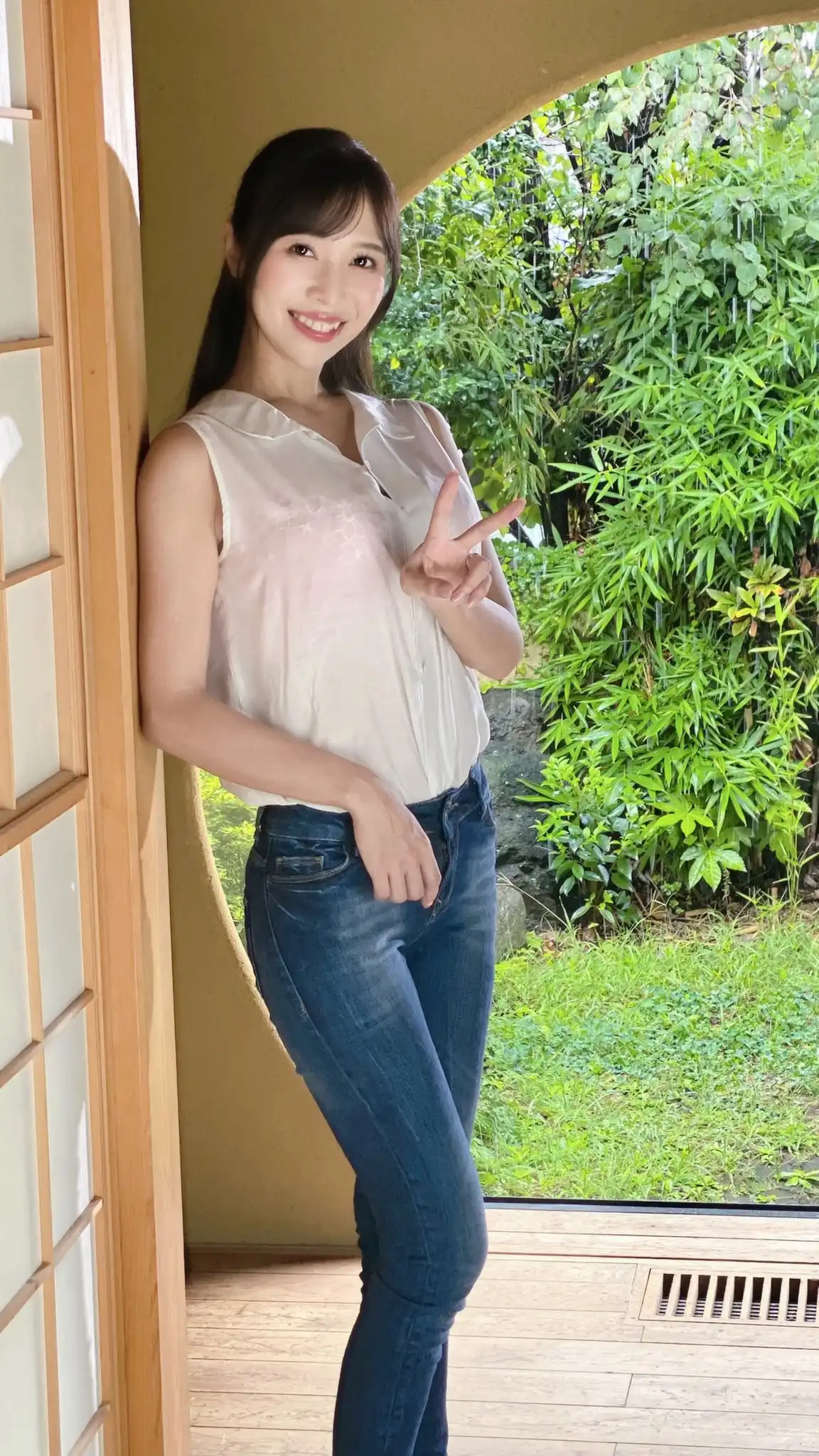 上羽絢第19張寫真
